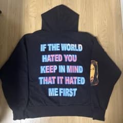 【美品】KANYE WEST × AWGE JIK CROSS HOODIEのサムネイル