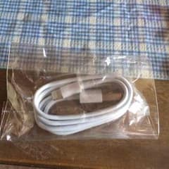 iPhoneの充電器の線のサムネイル