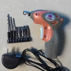 電動ドライバーのサムネイル