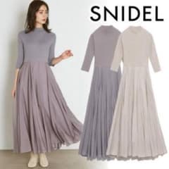 SNIDEL ニットドッキングロングワンピースのサムネイル