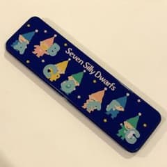 昭和レトロ★缶ペンケース 七人のこびと③★サンリオ 訳ありのサムネイル