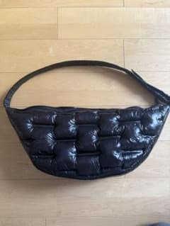 完売品】ZARA ザラ キルティングパフ クロスボディバッグ ブラック 黒 