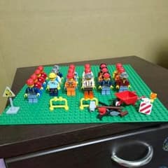 レゴ 建設作業員のサムネイル