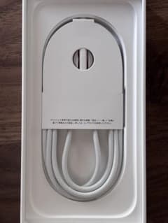 iPhone16ProApple 純正 USB-C 充電ケーブル付きのサムネイル