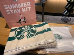 ★韓国スターバックス限定 ビーチタオル★のサムネイル