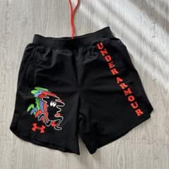 UNDER ARMOUR HEATGEAR ショートパンツ SMのサムネイル