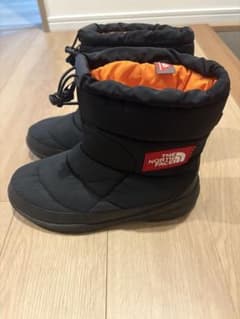 THE NORTH FACE ムートンブーツ ブラック/オレンジのサムネイル