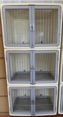 たつや様専用】ボンビ ニューペットマンション 3段 鍵付き - メルカリ