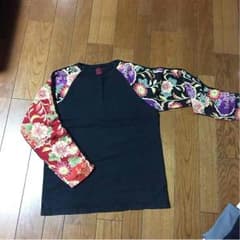今だけ値引き中泥棒日記 和柄 長袖Tシャツのサムネイル
