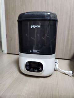 ピジョン　ポチット　哺乳びんスチーム除菌乾燥器のサムネイル