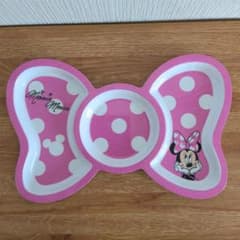 東京ディズニーリゾート ミニーマウス リボン型プレート　ワンプレートのサムネイル