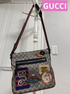 美品】GUCCI グッチ クーリエ GGスプリーム メッセンジャーバッグ