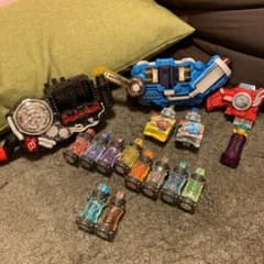 [美品、箱あり]仮面ライダービルド 変身グッズのサムネイル