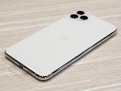 【SIMフリー】iPhone 11 Pro Max 256GB シルバー【補償】のサムネイル