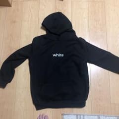 パーカーのサムネイル
