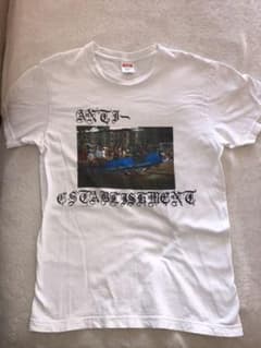 シュプリーム  Tシャツ　Mサイズのサムネイル