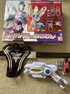 ウルトラマントリガーDX最強なりきりセットのサムネイル