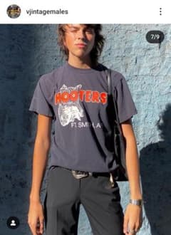 美品80s HOOTERS フーターズ ヴィンテージTシャツ 黒 ユニセックスのサムネイル