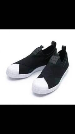 adidas スニーカー 美品☆値下げのサムネイル