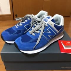 ☆hi-ro様専用です！！新品ニューバランス574  クラシックブルー☆のサムネイル