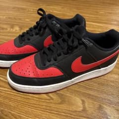 NIKE スニーカー ブラック レッド メンズのサムネイル