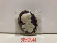 ジブリ　カメオブローチ　ジーナのサムネイル