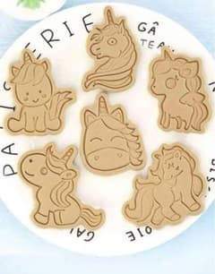 310. クッキー 型　ユニコーンのサムネイル