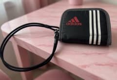 adidas子供ネックストラップ付き財布ウォレット　ブラックのサムネイル