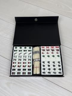 ボックス入りミニ麻雀牌セット 【未使用品】のサムネイル