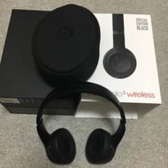 beats solo3 wireless ベッドフォンのサムネイル