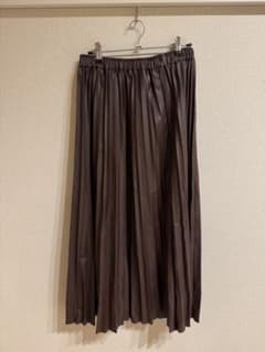 URBAN RESEARCH フェイクレザー プリーツスカートのサムネイル