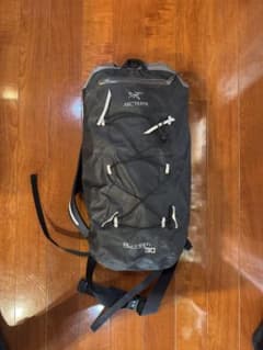 ARC'TERYX Alpha FL 30 ドライバッグのサムネイル