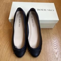 RODE SKO ロデスコ プレーンバレエシューズ ブラックのサムネイル