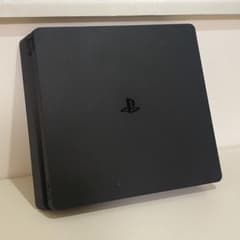 PS4 コード無し 500GB 本体のみのサムネイル