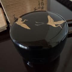 茶道具】日立鶴蒔絵 平棗 淡々斎好写 一成作 共箱 黒漆 金蒔絵 - メルカリ