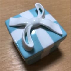 TIFFANY ティファニー  ミニブルーボウボックス（小物入れ）のサムネイル