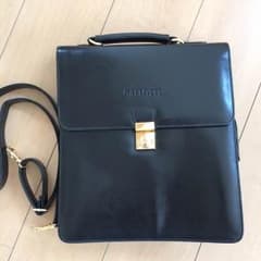 新品未使用  GALLOTTIバックのサムネイル