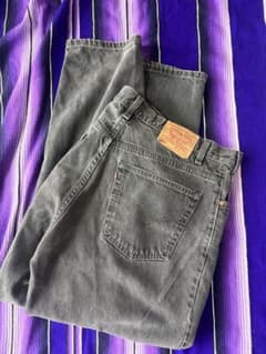 Levi's ダークグレー デニムパンツ　リーバイス　560 バギー　極太のサムネイル