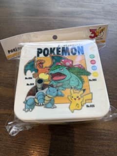ポケモン 30周年記念 フードコンテナのサムネイル