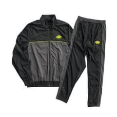Syna World Logo Shell Tracksuit - Volt - メルカリ