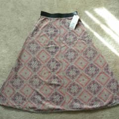 未使用品 マキシ丈スカート リバーシブルのサムネイル