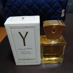 Yves Saint Laurent Y Eau de Toiletteのサムネイル