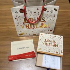 2023ルイヴィトン LOUIS VUITTON クリスマス限定ショッパーのサムネイル
