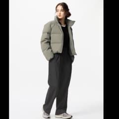 ユニクロ タックワイドパンツ ブラック Mサイズのサムネイル