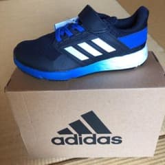 adidas アディダス スニーカー 19cm 新品 未使用のサムネイル