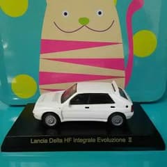 ランチア デルタ ミニカーのサムネイル