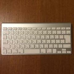 Apple  ワイヤレスキーボード  MC184J/Aのサムネイル