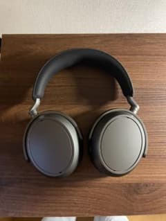 SENNHEISER MOMENTUM 4 ワイヤレスヘッドホン　ガンメタルのサムネイル