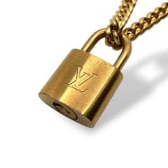 ルイヴィトン パドロック 南京錠 ネックレス 社外新品チェーン50cm 604 美品 ルイヴィトン LOUIS VUITTON パドロック 南京錠 ネックレス