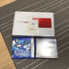 ニンテンドー3DS メタリックレッドのサムネイル